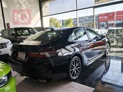 تۆیۆتا کامری